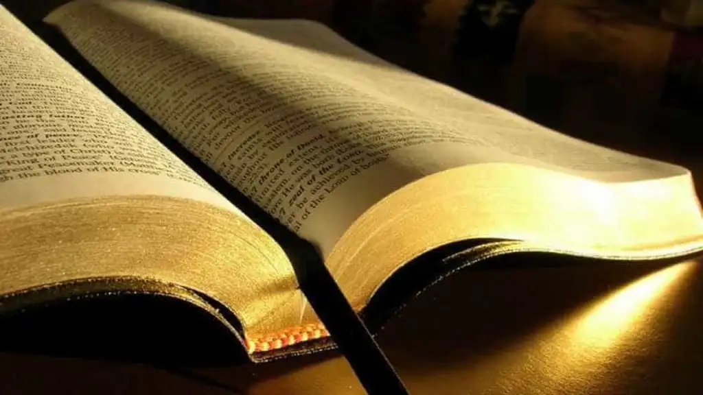 Idosa se torna evangelista na Coreia do Norte após ser evangelizada por telefone