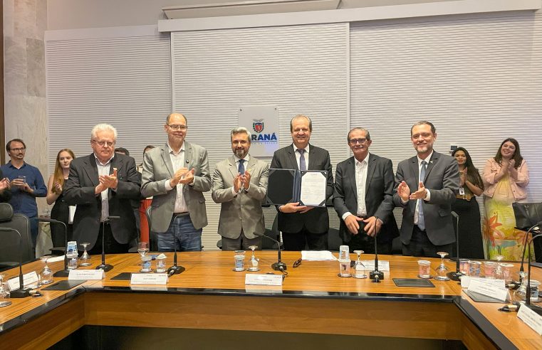 Avanço científico: Governo do Paraná premia projetos que conectam academia e sociedade