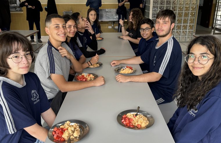 4,3 mil toneladas de alimentos: Governo entrega última remessa da merenda para as escolas