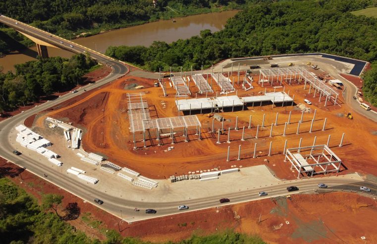 Perimetral Leste de Foz chega a 48,64% e terá terceiro turno para intensificar trabalho