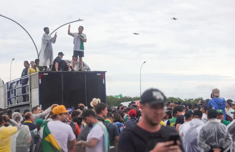 Veja quantas pessoas estiveram no ato de Nikolas em Brasília