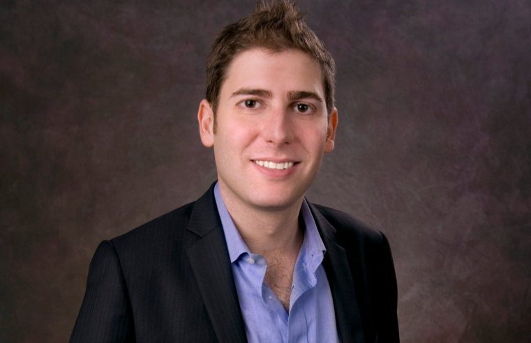 Eduardo Saverin lidera ranking dos dez maiores bilionários brasileiros em 2026