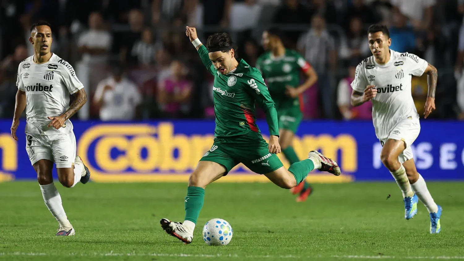 Palmeiras e Vasco avançam às semifinais da Copa do Brasil