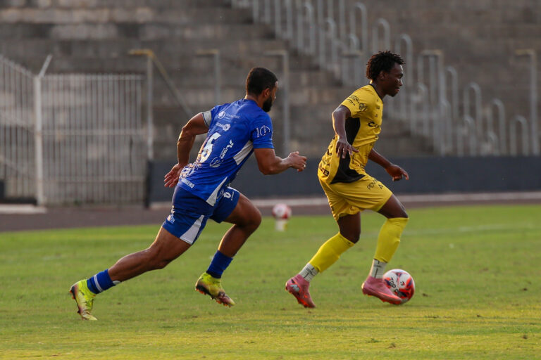 Cascavel enfrenta o Paraná pela segunda rodada da Copa Paraná