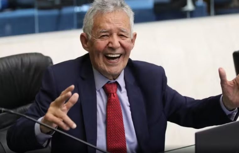 Governador lamenta a morte do radialista, empresário e ex-deputado Luiz Carlos Martins