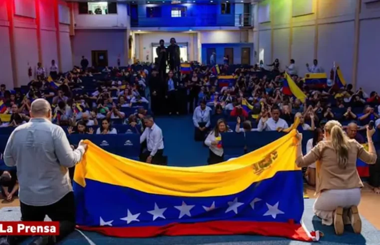 Cristãos na Venezuela se reúnem em oração por reconciliação em meio à crise política