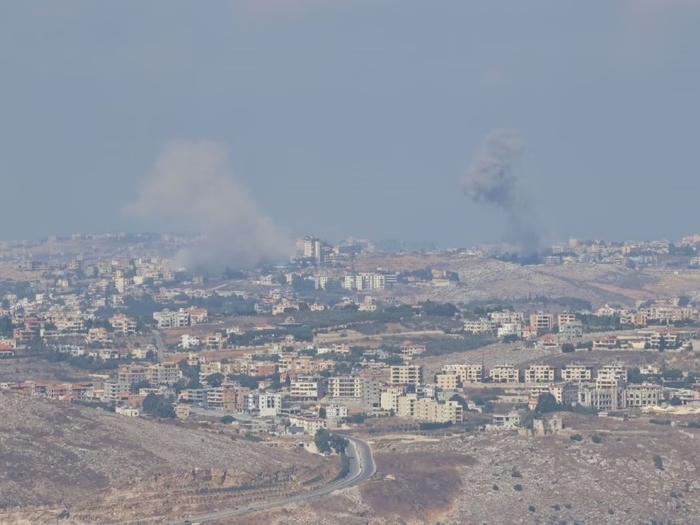Israel realiza terceiro dia de bombardeios ao Líbano após interceptar míssil lançado pelo Hezbollah