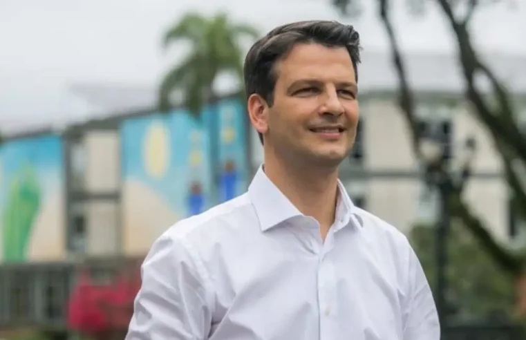 Eduardo Pimentel será o novo prefeito de Curitiba