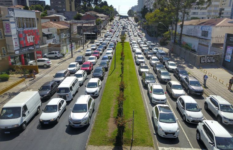Paraná decide não incluir cobrança do novo DPVAT no IPVA e licenciamento de 2025