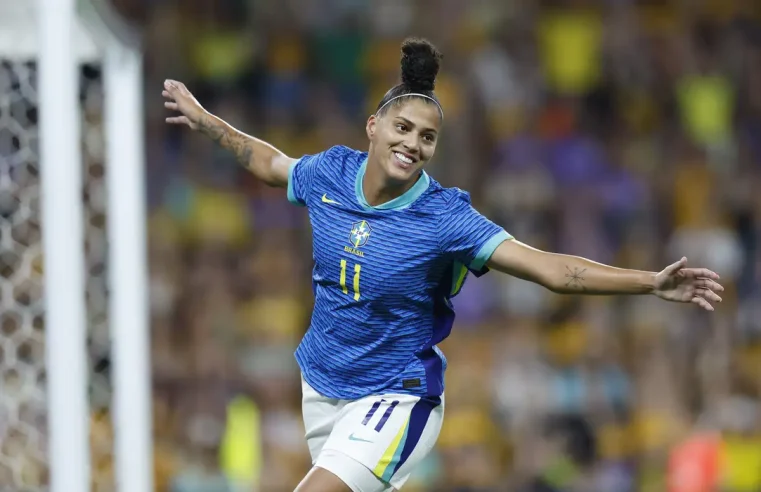 Brasil aposta em juventude e derrota Austrália por 3 a 1 em amistoso