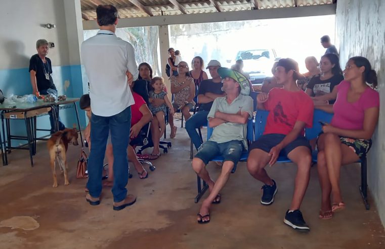 Sanepar orienta moradores de Foz do Iguaçu sobre o programa Caixa D´Água Boa