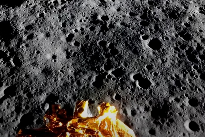 Nave de empresa dos EUA pousa com sucesso na Lua e capta imagens