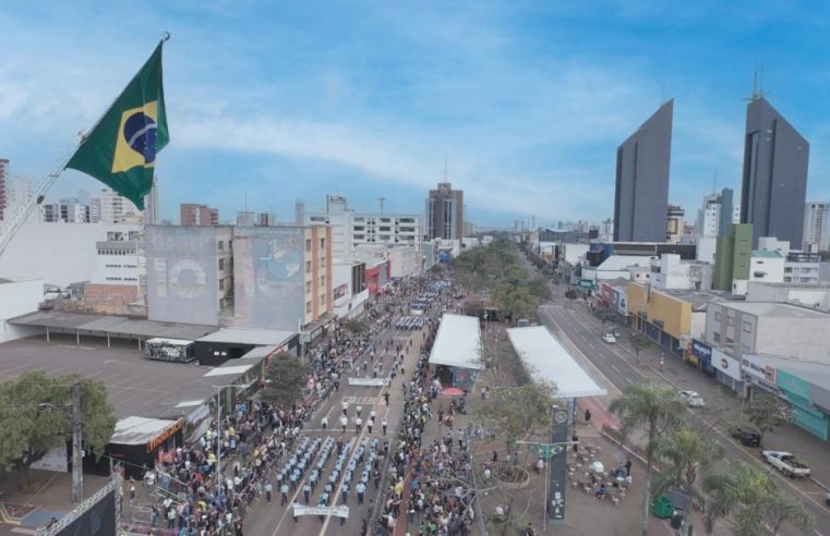 Desfile de 7 de Setembro emociona e mantém acesa chama do patriotismo em Cascavel