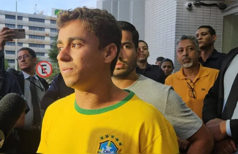 Nikolas visita feridos por raio em ato no DF e diz que maioria já teve alta