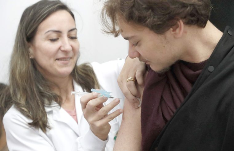 Campanha de Multivacinação aplica 3,2 mil doses em crianças e adolescentes