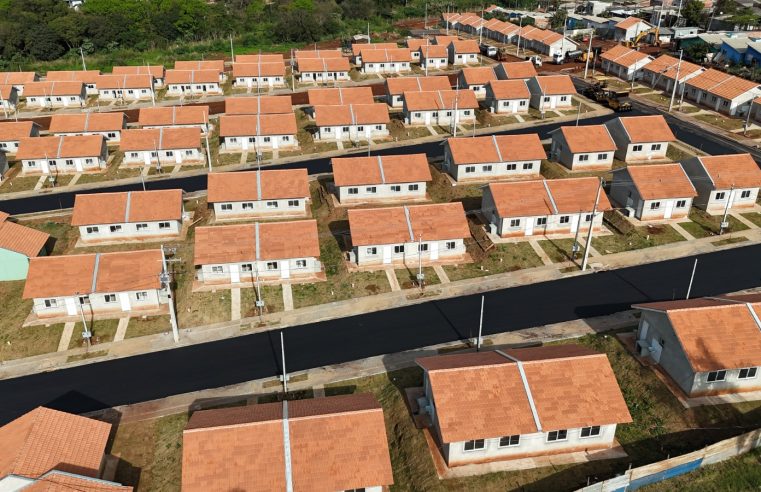 Com 117 novas casas, Conjunto Favo de Mel chega a 85% de conclusão e dá esperança de nova vida para famílias