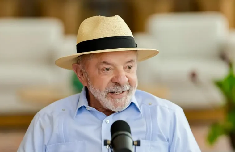 Pelo PT, Lula busca reeleição com foco em pautas sociais