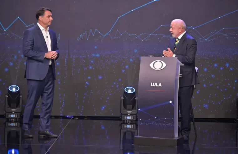 Lula e Flávio fazem primeiro debate das eleições na TV Band